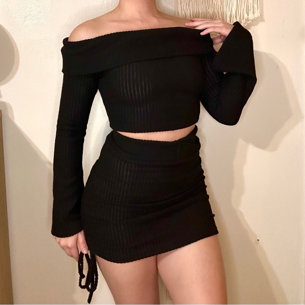 Black Ribbed Off-Shoulder Mini Skirt Set